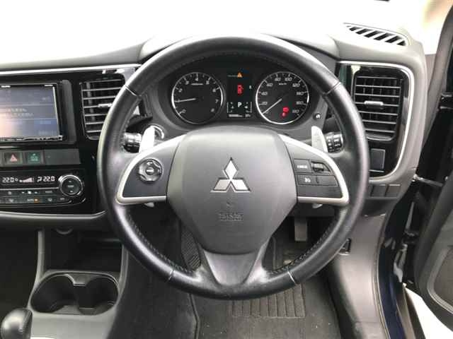 MITSUBISHI OUTLANDER 2014
