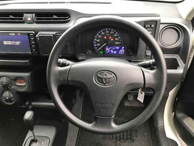 TOYOTA SUCCEED 2020