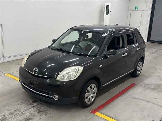 MAZDA VERISA 2012