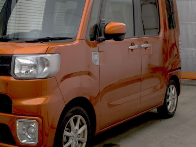 DAIHATSU WAKE 2021