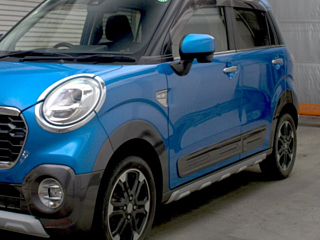 DAIHATSU CAST 2015