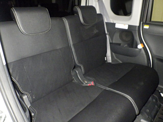 DAIHATSU TANTO 2015