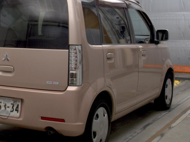 MITSUBISHI EK WAGON 2013