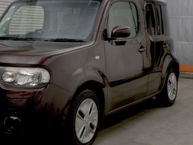 NISSAN CUBE 2010