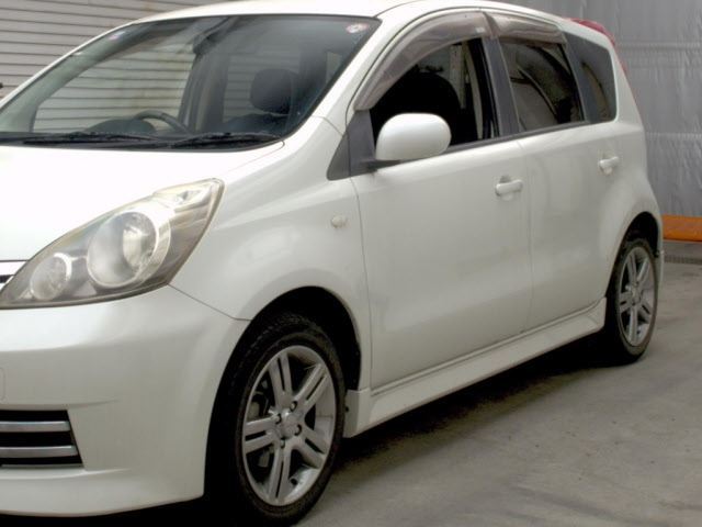 NISSAN NOTE 2010