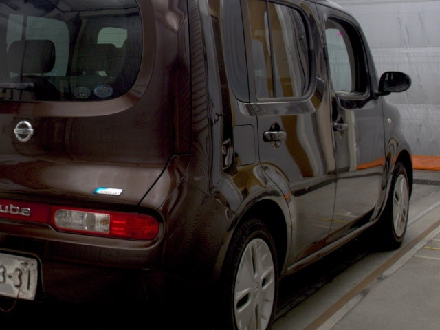 NISSAN CUBE 2010