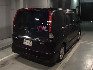 NISSAN SERENA 2010