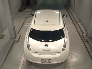 NISSAN LEAF 2016
