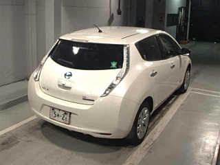 NISSAN LEAF 2016
