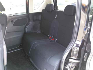NISSAN ROOX 2023