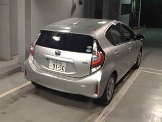 TOYOTA AQUA 2018