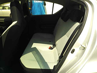 TOYOTA AQUA 2018