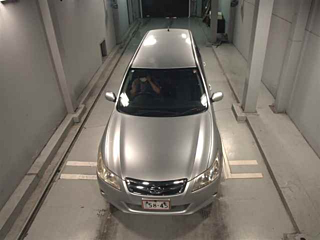SUBARU EXIGA 2010