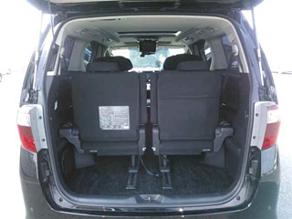 TOYOTA ALPHARD 2013