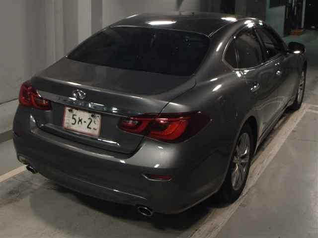 NISSAN FUGA 2019
