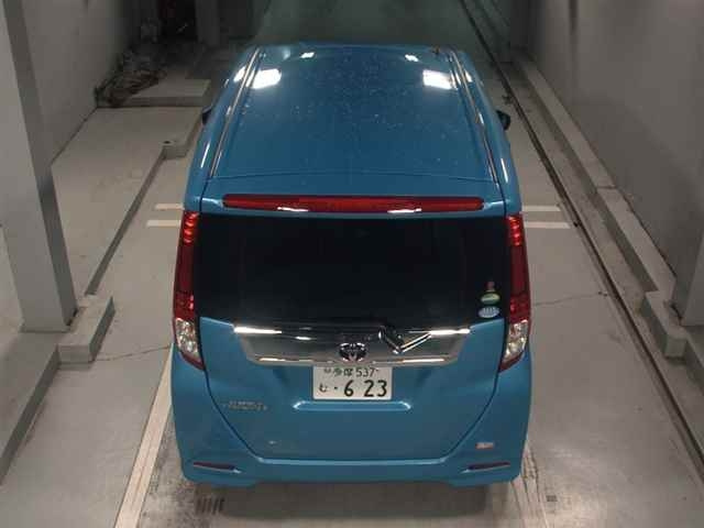 TOYOTA ROOMY 2018