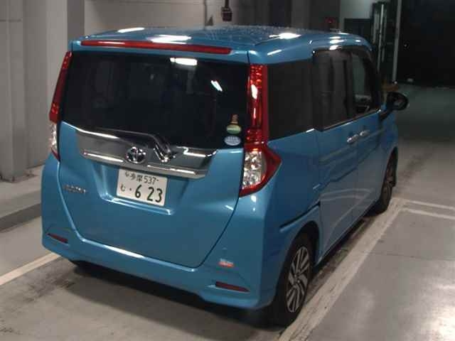 TOYOTA ROOMY 2018