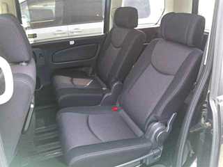 NISSAN SERENA 2012