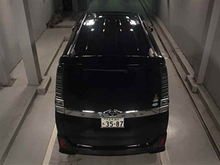 TOYOTA VOXY 2018