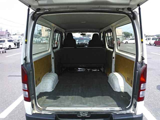 TOYOTA HIACE VAN 2014