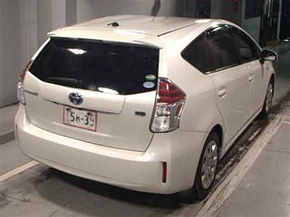 TOYOTA PRIUS ALPHA 2020