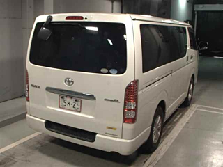 TOYOTA HIACE VAN 2015