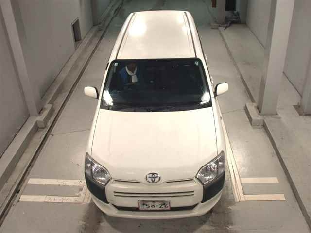 TOYOTA PROBOX 2020
