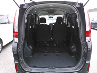 TOYOTA NOAH 2015