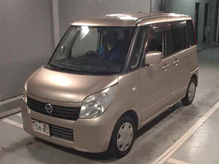 NISSAN ROOX 2011