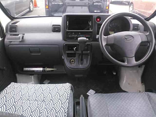 DAIHATSU HIJET VAN 2013