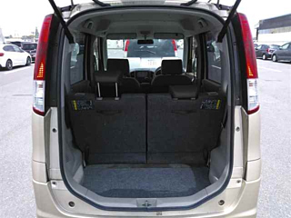 NISSAN ROOX 2011