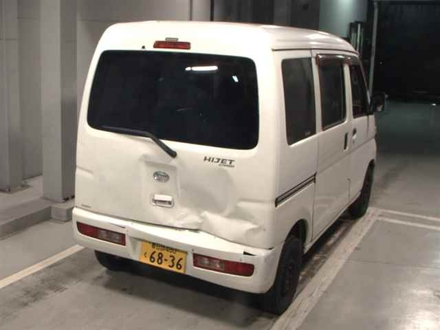 DAIHATSU HIJET VAN 2011