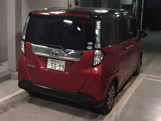 TOYOTA TANK 2017