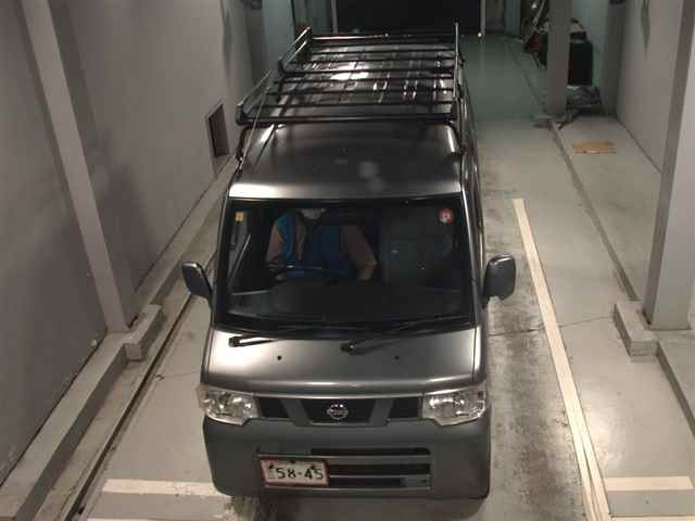 NISSAN CLIPPER VAN 2013