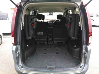 NISSAN SERENA 2010