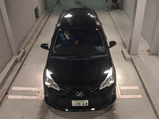 TOYOTA VITZ 2018