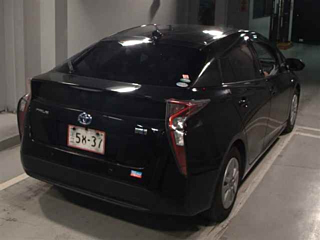 TOYOTA PRIUS 2016