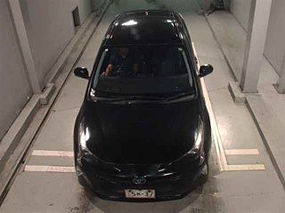 TOYOTA PRIUS 2016