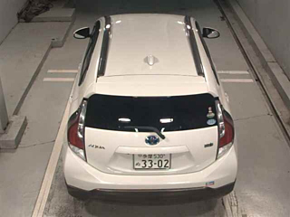 TOYOTA AQUA 2015