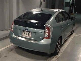 TOYOTA PRIUS 2012