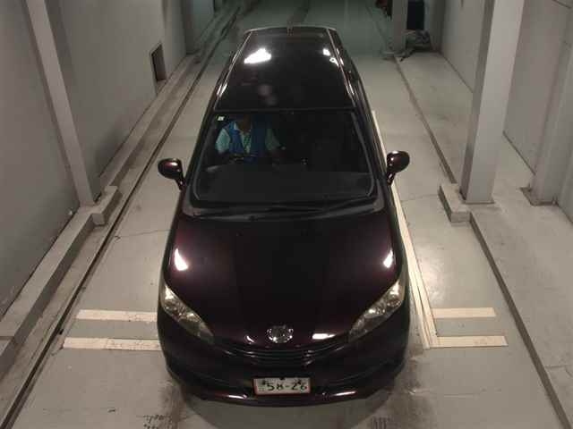 TOYOTA WISH 2011