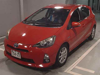 TOYOTA AQUA 2012