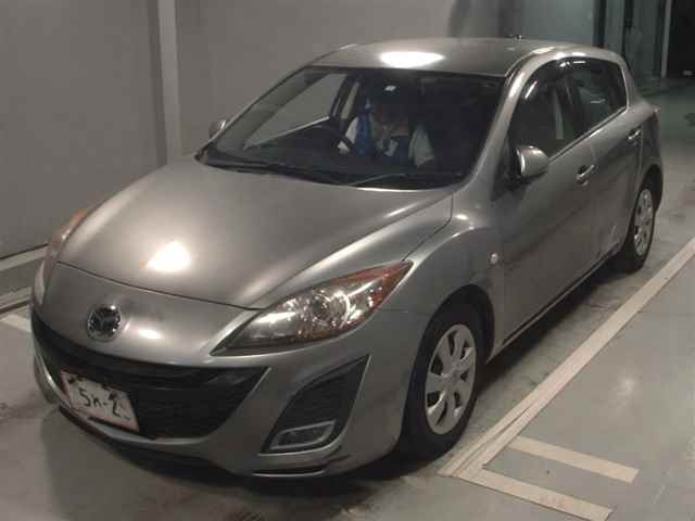 MAZDA AXELA 2010
