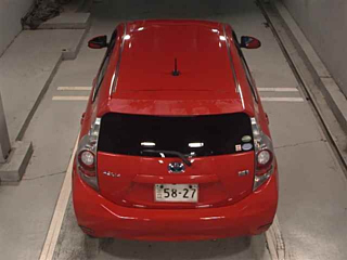 TOYOTA AQUA 2012