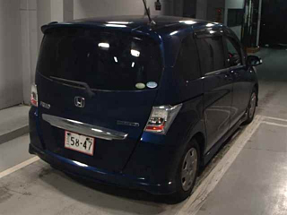 HONDA FREED 2012