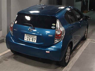 TOYOTA AQUA 2013