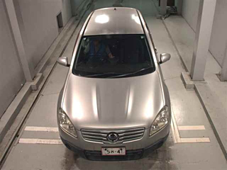 NISSAN DUALIS 2010