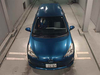 TOYOTA AQUA 2013