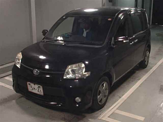 TOYOTA SIENTA 2012