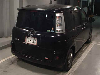 TOYOTA SIENTA 2012